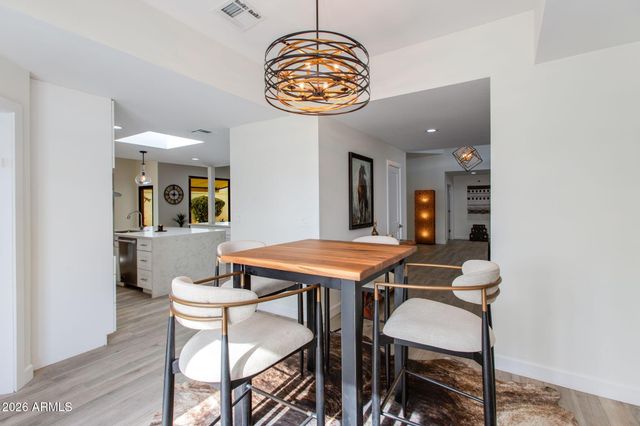 2737 E ARIZONA BILTMORE Circle 29, Phoenix, AZ 85016