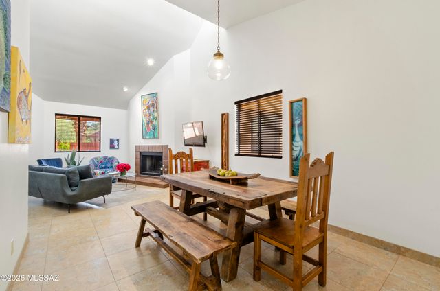 3212 E Terra Alta Boulevard, Tucson, AZ 85716