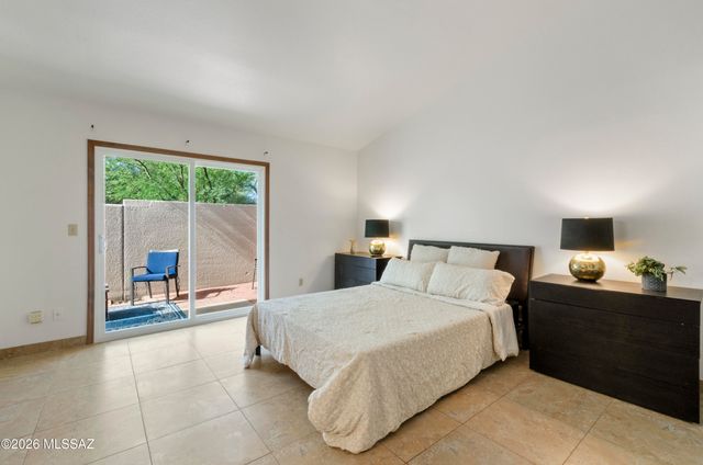 3212 E Terra Alta Boulevard, Tucson, AZ 85716