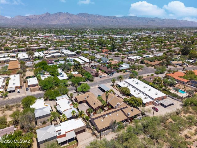 3212 E Terra Alta Boulevard, Tucson, AZ 85716