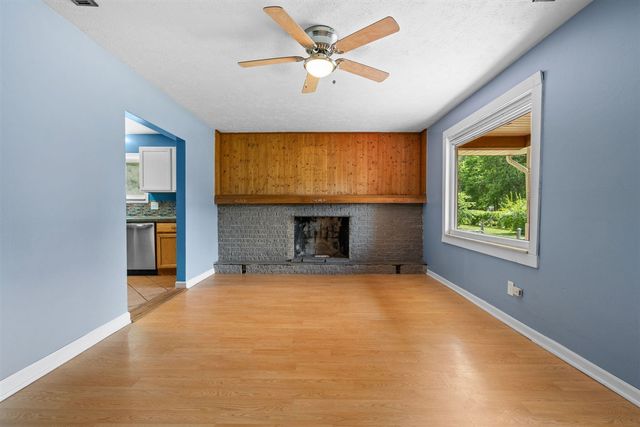 20061 Wilmot Road, Belleville, MI 48111