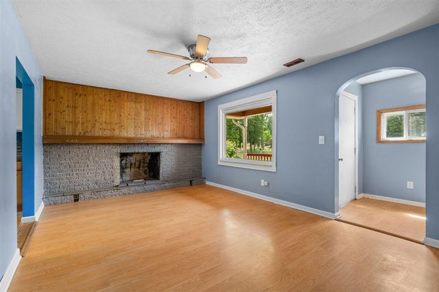 20061 Wilmot Road, Belleville, MI 48111