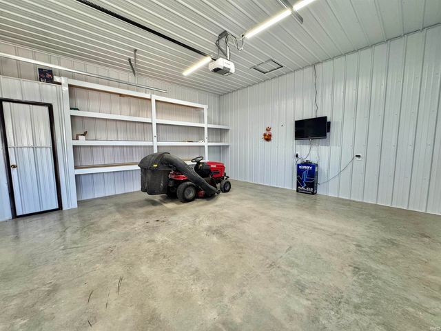 349 NW I Street, Linton, IN 47441