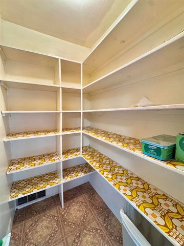 349 NW I Street, Linton, IN 47441