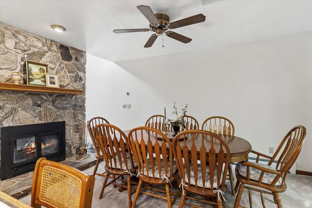 905 OAKRIDGE DR, Farmington, UT 84025
