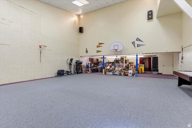 905 OAKRIDGE DR, Farmington, UT 84025