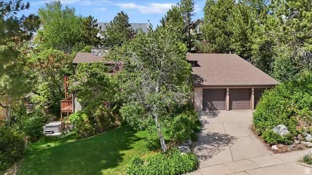 905 OAKRIDGE DR, Farmington, UT 84025