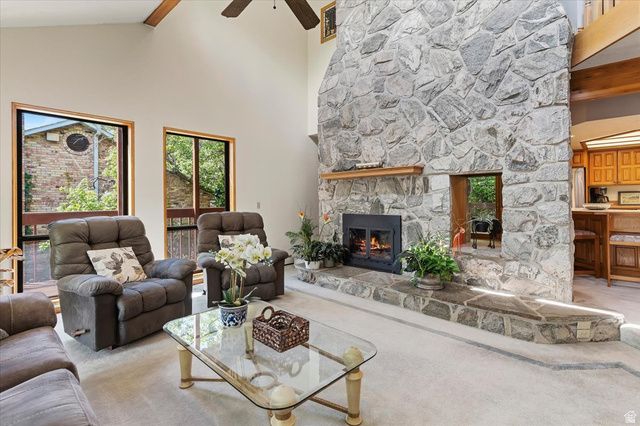 905 OAKRIDGE DR, Farmington, UT 84025
