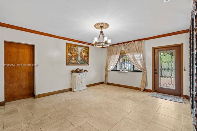 766 W 36th St, Hialeah, FL 33012