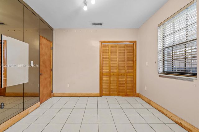 766 W 36th St, Hialeah, FL 33012