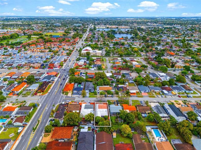 766 W 36th St, Hialeah, FL 33012