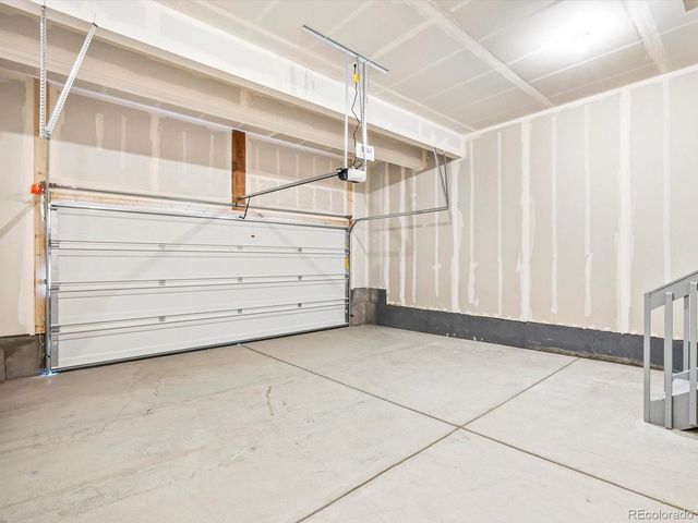 4674 Sugarcane St, Johnstown, CO 80534