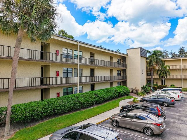 14130 ROSEMARY LANE 3215, Largo, FL 33774