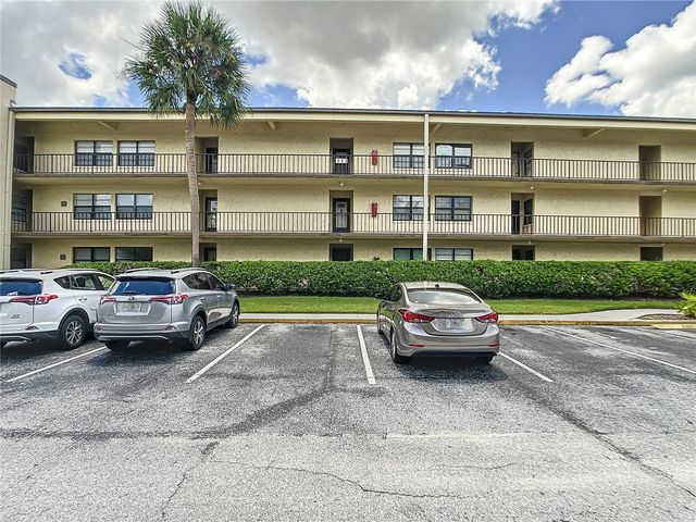 14130 ROSEMARY LANE 3215, Largo, FL 33774