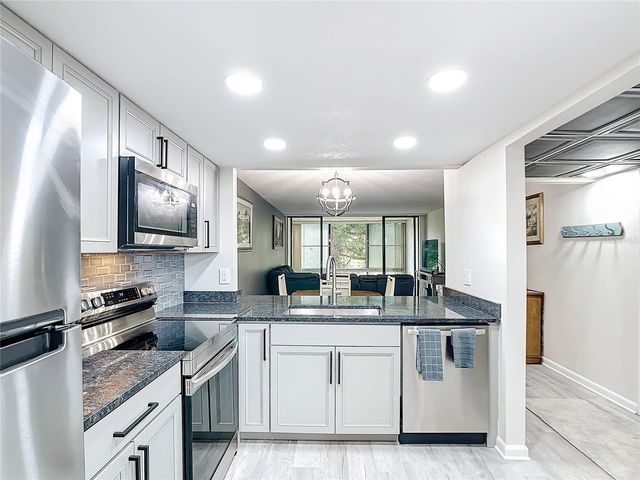 14130 ROSEMARY LANE 3215, Largo, FL 33774