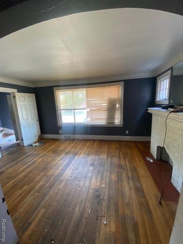 15861 Tuller Street, Detroit, MI 48238