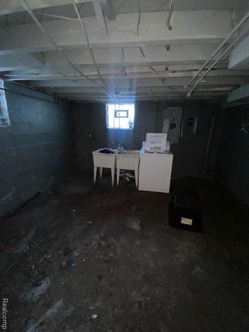 15861 Tuller Street, Detroit, MI 48238