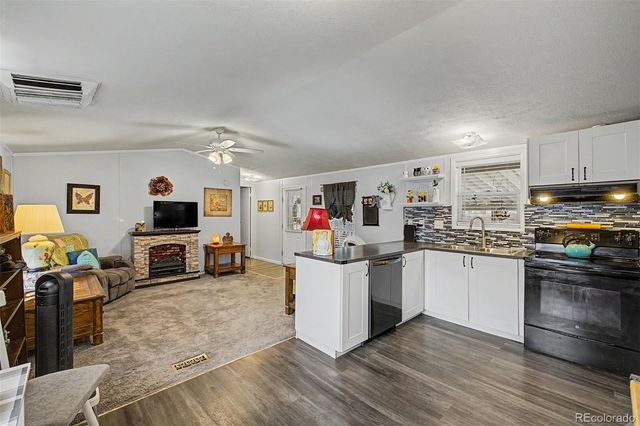 1801 W 92nd Avenue, Denver, CO 80260