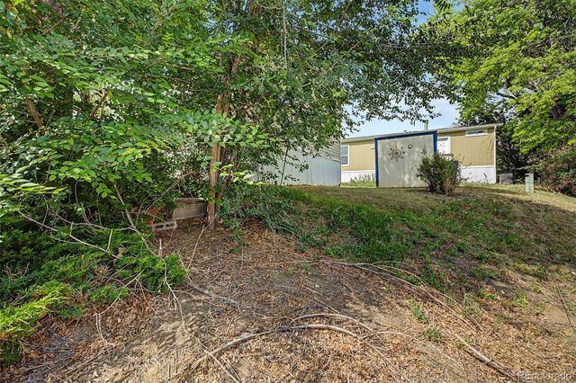 1801 W 92nd Avenue, Denver, CO 80260