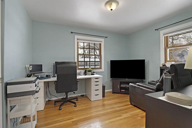 N84W15170 Knoll TERRACE, Menomonee Falls, WI 53051