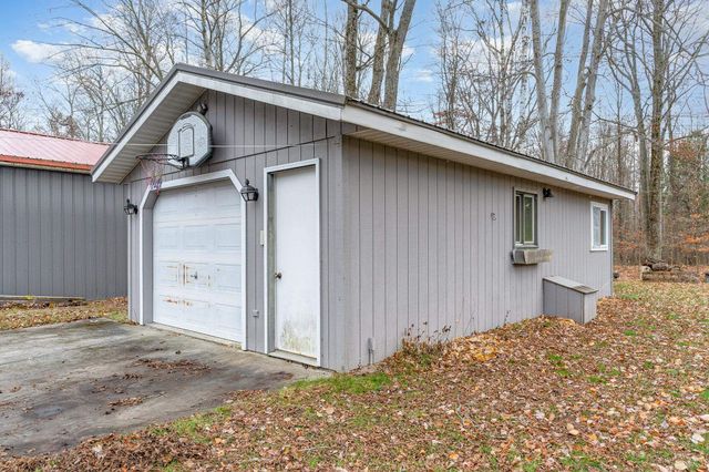 7549 Hillsdale Drive, Hale, MI 48739