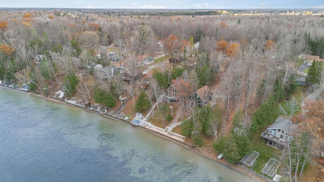 7549 Hillsdale Drive, Hale, MI 48739