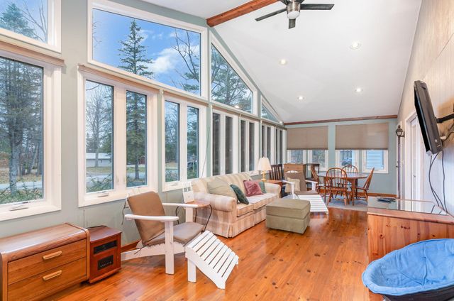 7549 Hillsdale Drive, Hale, MI 48739