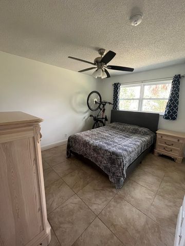 1979 Juno Road, North Palm Beach, FL 33408