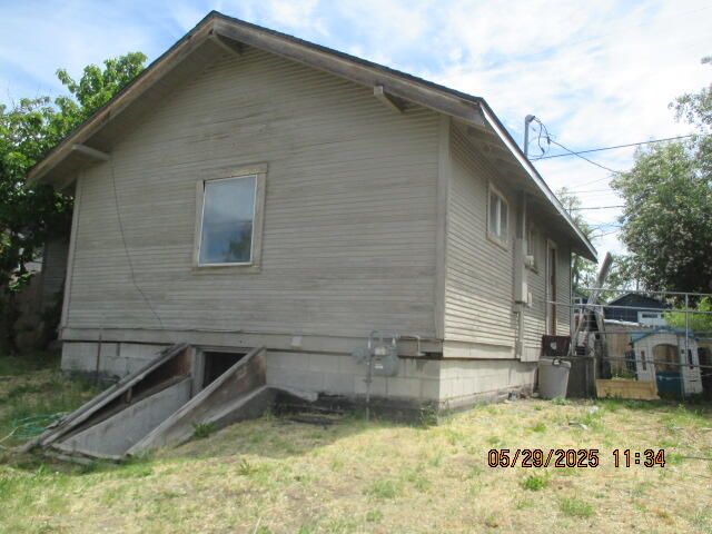 1424 Pleasant Avenue, Klamath Falls, OR 97601
