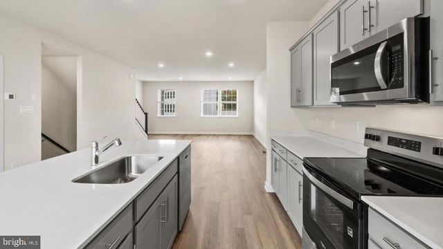 202 SOFT RUSH LN, La Plata, MD 20646