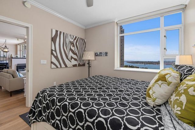 700 W Harbor Drive 1703, San Diego, CA 92101