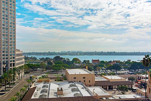 700 W Harbor Drive 1703, San Diego, CA 92101