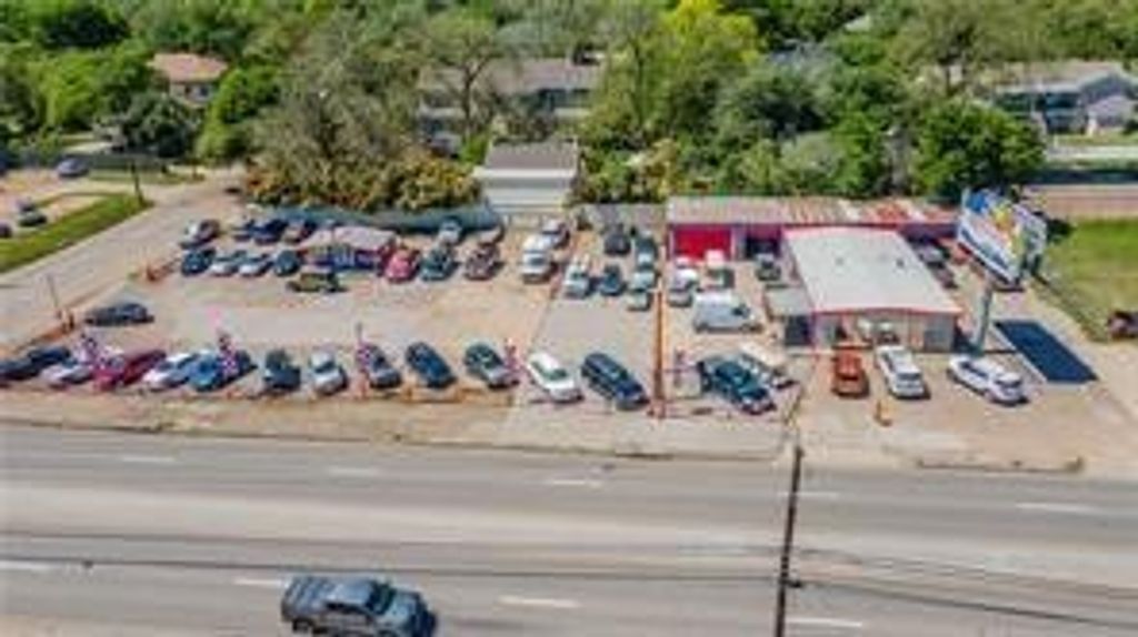 2925 Franklin Avenue, Waco, TX 76710