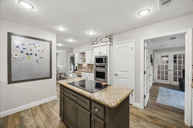 3603 Valley Haven Drive, Kingwood, TX 77339