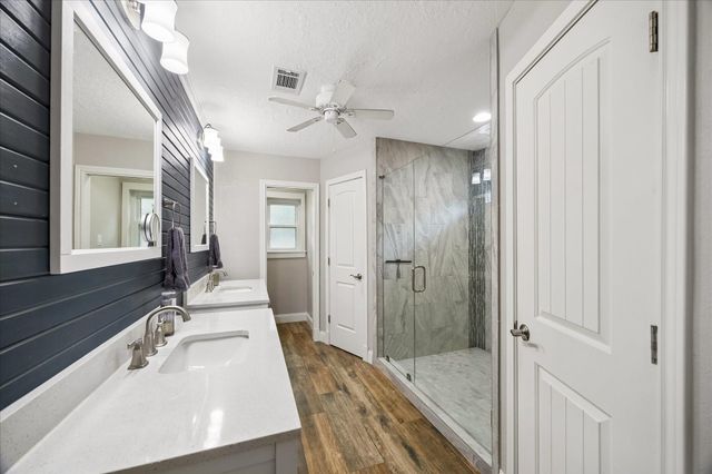 3603 Valley Haven Drive, Kingwood, TX 77339