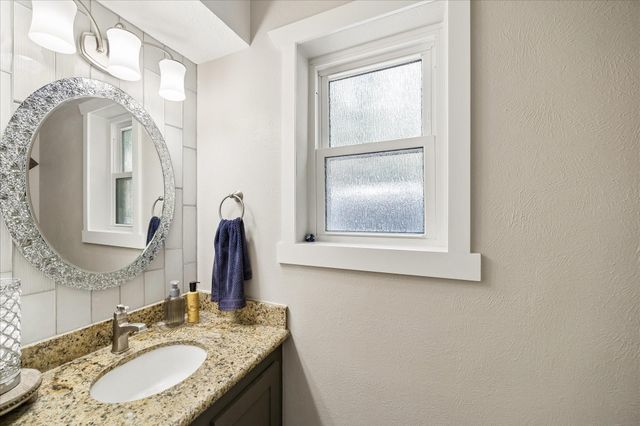 3603 Valley Haven Drive, Kingwood, TX 77339