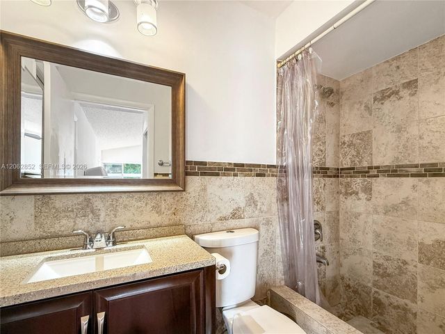 13771 SW 149th Cir Ln 4-85, Miami, FL 33186
