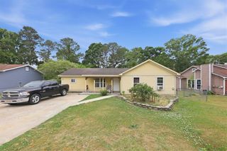 10391 Wrens Drive, Jonesboro, GA 30238