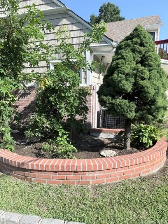 164 E Rockaway Road, Hewlett, NY 11557 — photo 4