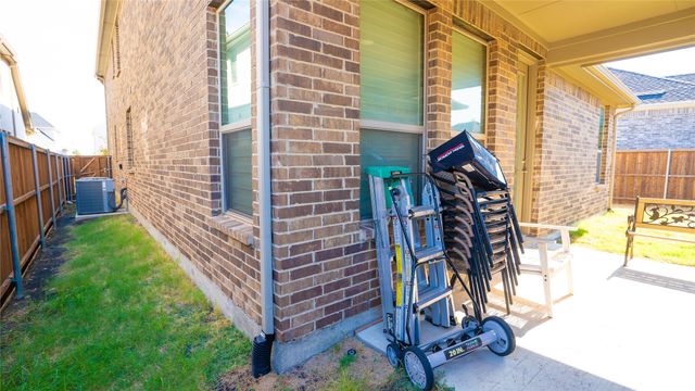 2414 Thavie Street, Celina, TX 75009