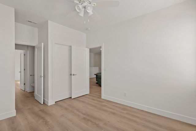 6542 Pelican Street, Bettendorf, IA 52722