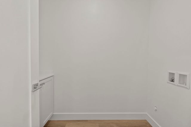 6542 Pelican Street, Bettendorf, IA 52722