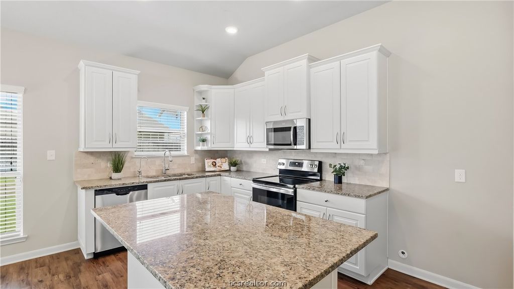 4142 Shallow Creek Loop, College Station, TX 77845 — photo 2
