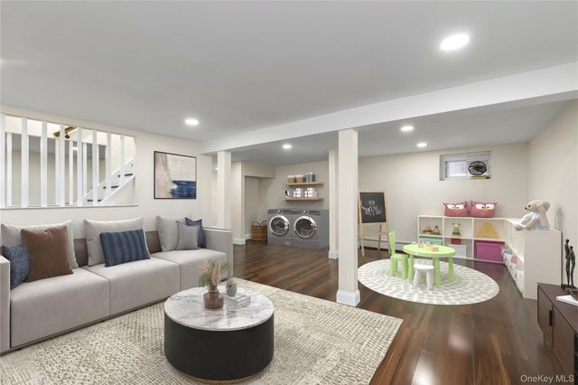 1701 Lexington Avenue, Merrick, NY 11566