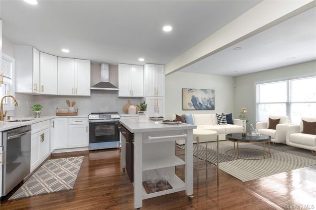 1701 Lexington Avenue, Merrick, NY 11566
