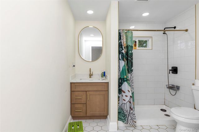 1701 Lexington Avenue, Merrick, NY 11566