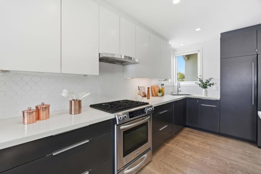 Image 12 of property listing at 1345 20th Street, San Francisco, CA 94107