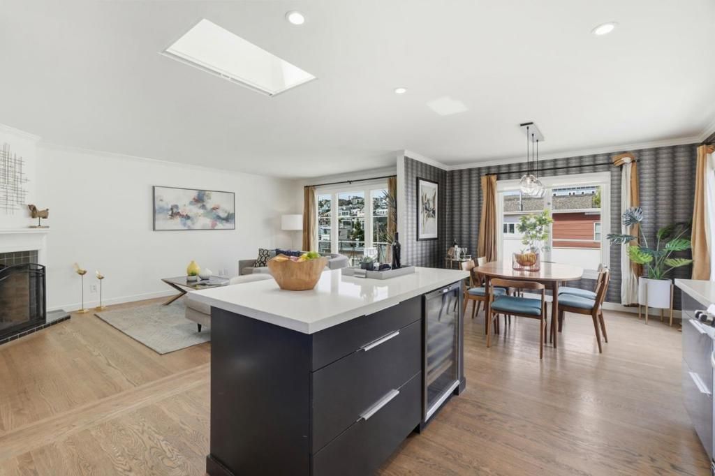 Image 15 of property listing at 1345 20th Street, San Francisco, CA 94107