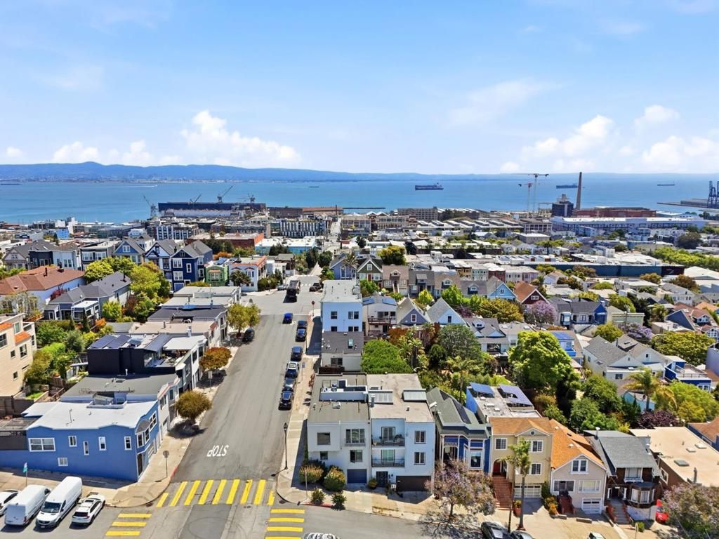 Image 41 of property listing at 1345 20th Street, San Francisco, CA 94107