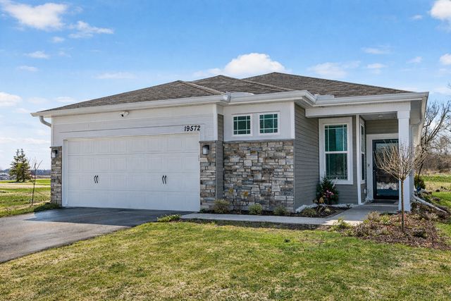 19572 102nd Place, Rogers, MN 55374